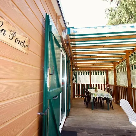 Chalet La Perche Au Bord De L'Eau Lion-en-Sullias Exterior photo