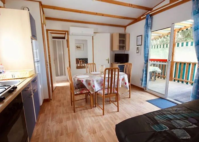 Chalet La Perche Au Bord De L\'Eau